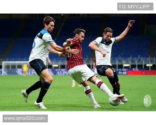 世界杯冷门大战切尔西与AC米兰激战成平局战术解析引发热议